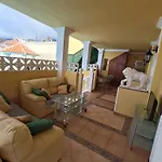 Villa Costa Adeje וילה אדחה