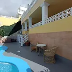 וילה Villa Costa Adeje *