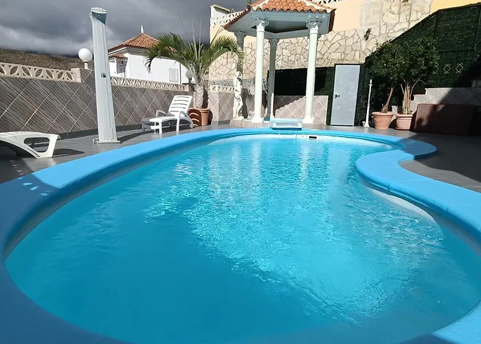 Villa Costa Adeje 阿德耶